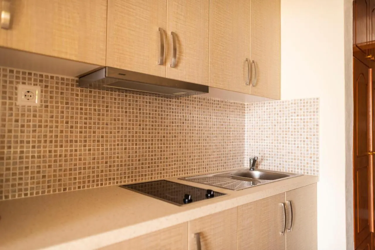 Janakis Apartments Himare