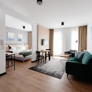 apartamenty-zamoyskiego-warszawa-stadion.warsawhotelspoland.com/