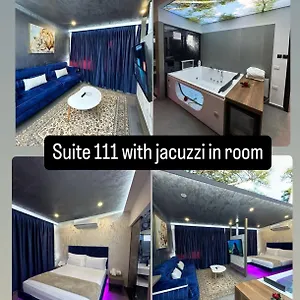 holiday-apartaments.hotels-in-tirana.com/